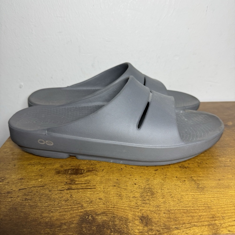 OOFOS OOahh Recovery Slides Sandals Women's Size 9 Grey